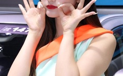 粉嫩娇小的腚眼